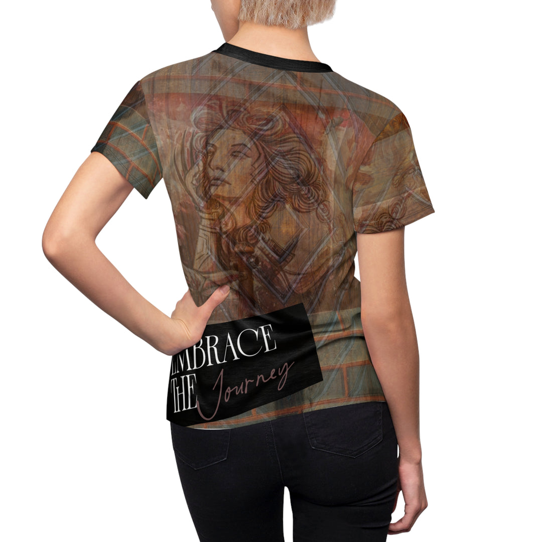 Vintessa Women’s Graphic Tee | Wine Muse Vineyard Art