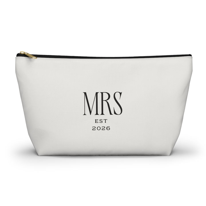 Pearl Union Bridal Cosmetic Pouch  —  Mrs Est. 2026 Travel Makeup & Accessory Bag