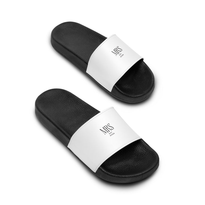 Pearl Union Bridal Slides  —  Mrs Est. 2026 Pool & Beach Sandals for Honeymoon & Travel