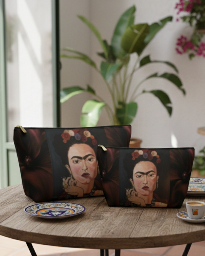 Frida by Aura – Midnight Muse Accessory Pouch