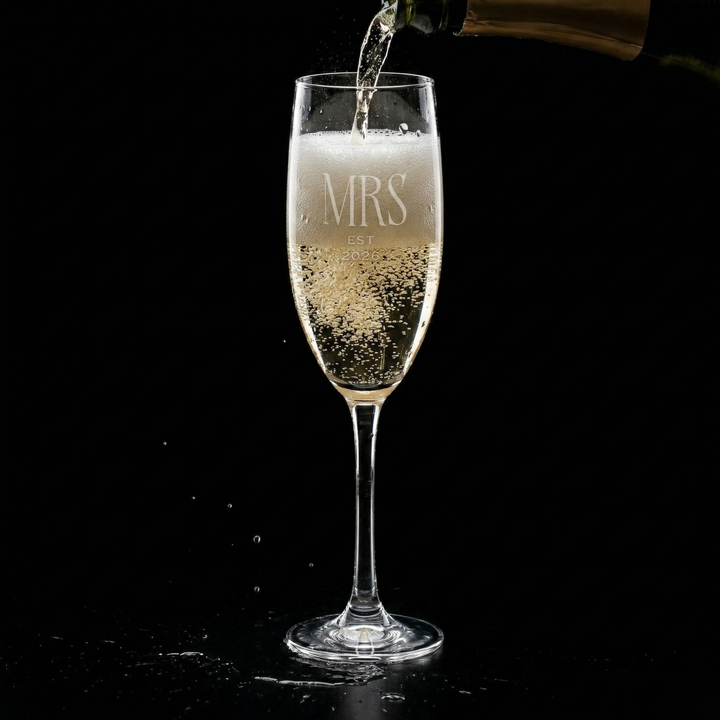 Pearl Union Mrs Est. 2026 Engraved Champagne Flute  —  Bridal Wedding & Honeymoon Toast Glass