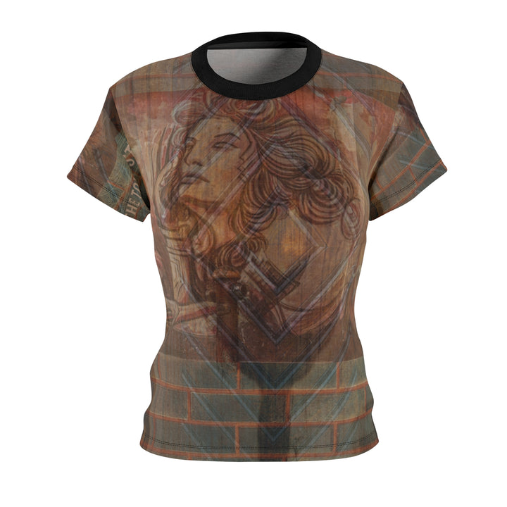 Vintessa Women’s Graphic Tee | Wine Muse Vineyard Art