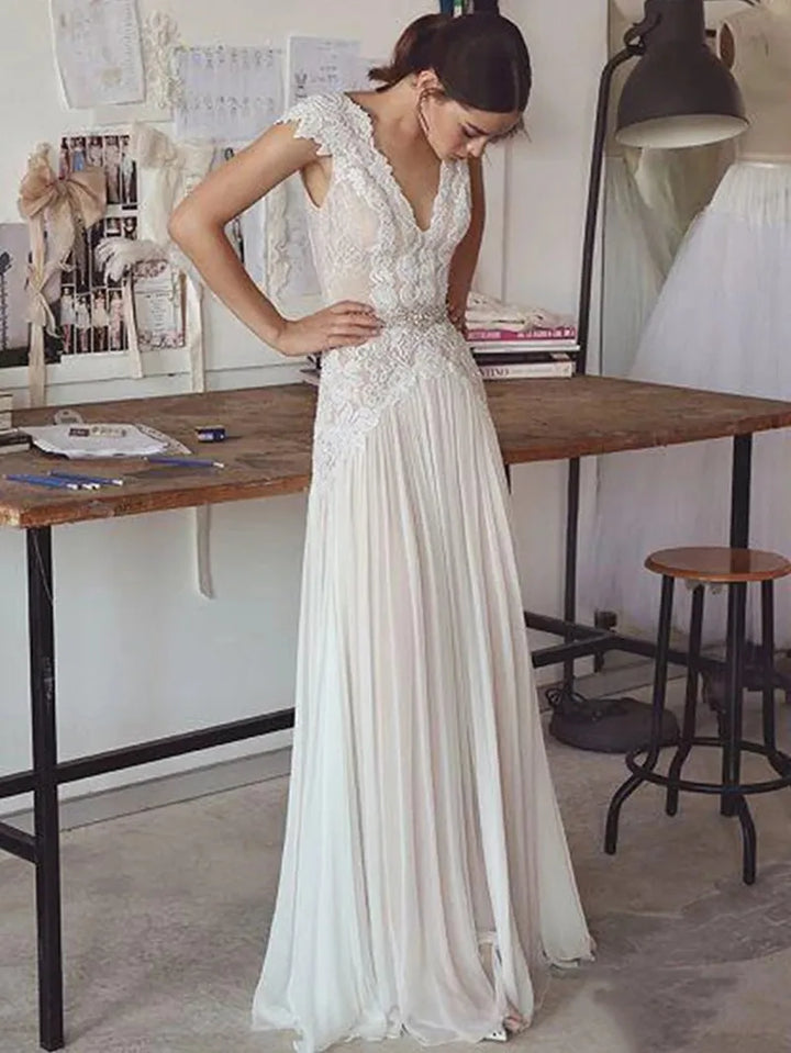 Pearl Union Jardin Étoile Ivory Lace Garden Bridal Gown