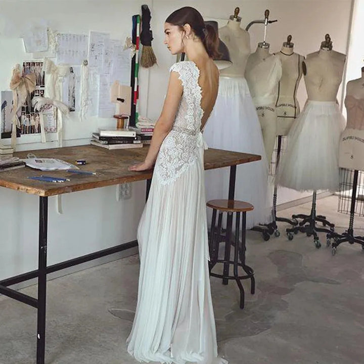 Pearl Union Jardin Étoile Ivory Lace Garden Bridal Gown