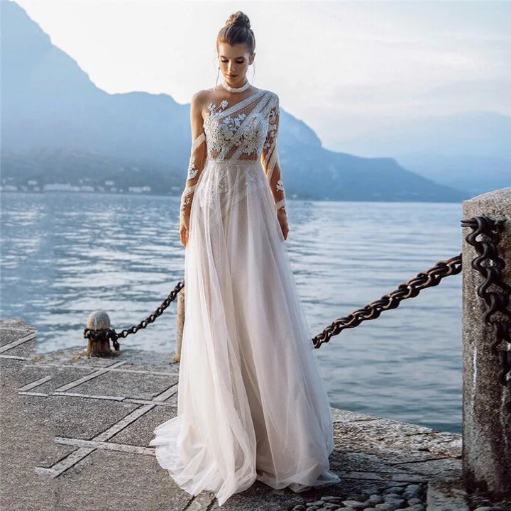 Pearl Union Amalfi Moonlight Lace Bridal Gown